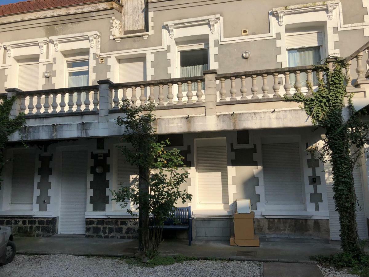 Aux Thermes Saint-Amand-les-Eaux Eksteriør billede